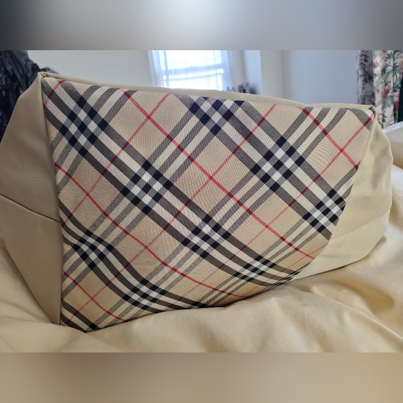 Burberry blue label tote - Picture 2 of 5